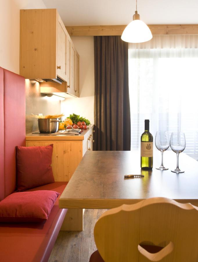 Martina Breakfast Lodge Кастельротто Номер фото